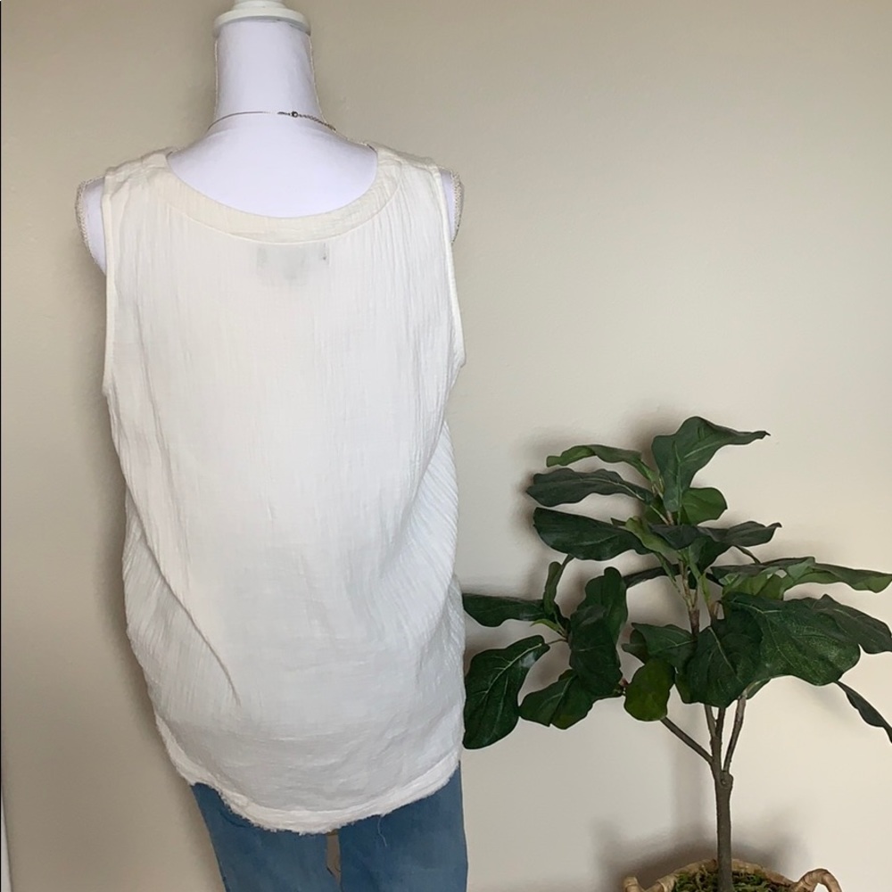 Off white tank - Picture 7 of 7